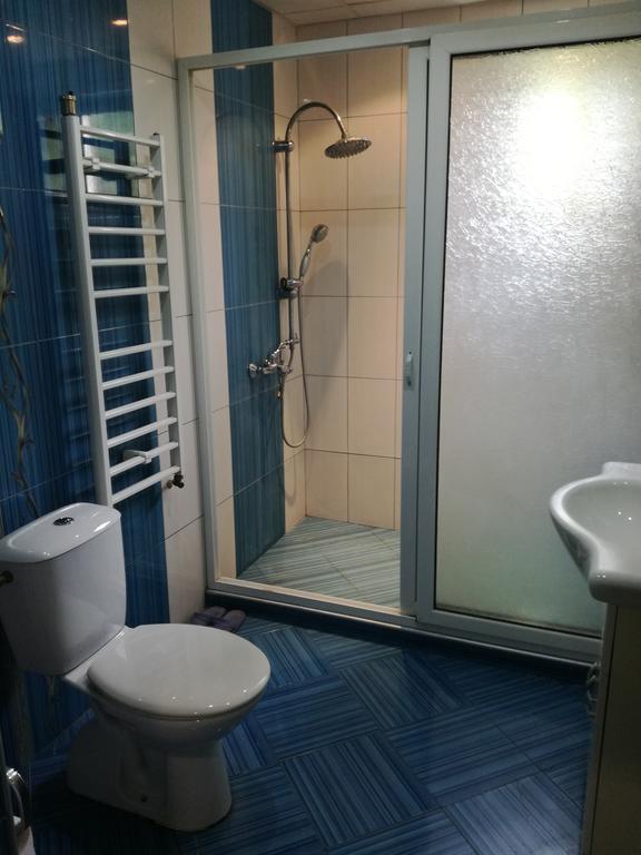 Guest Rooms Simona 2 Opanets Ngoại thất bức ảnh
